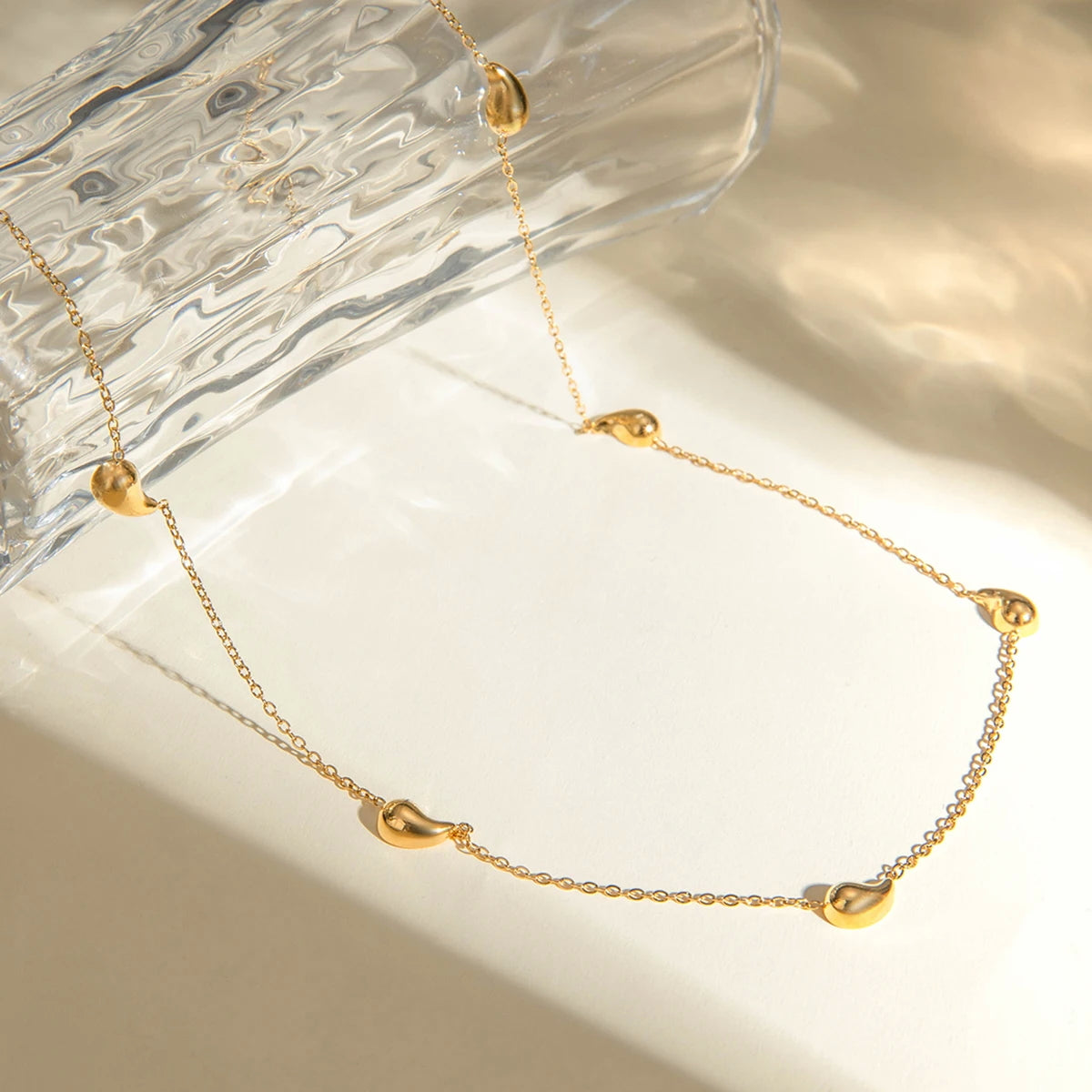 Gold Water Drop Necklace for Effortless Chic Vibes