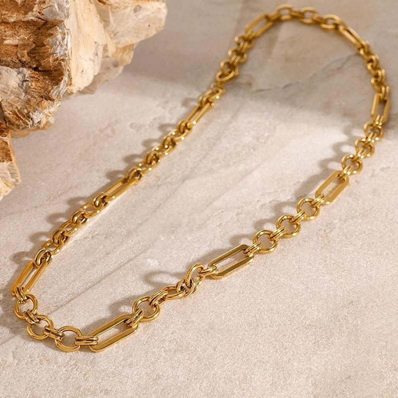 Gold Paperclip Necklace for Modern Minimalist Style