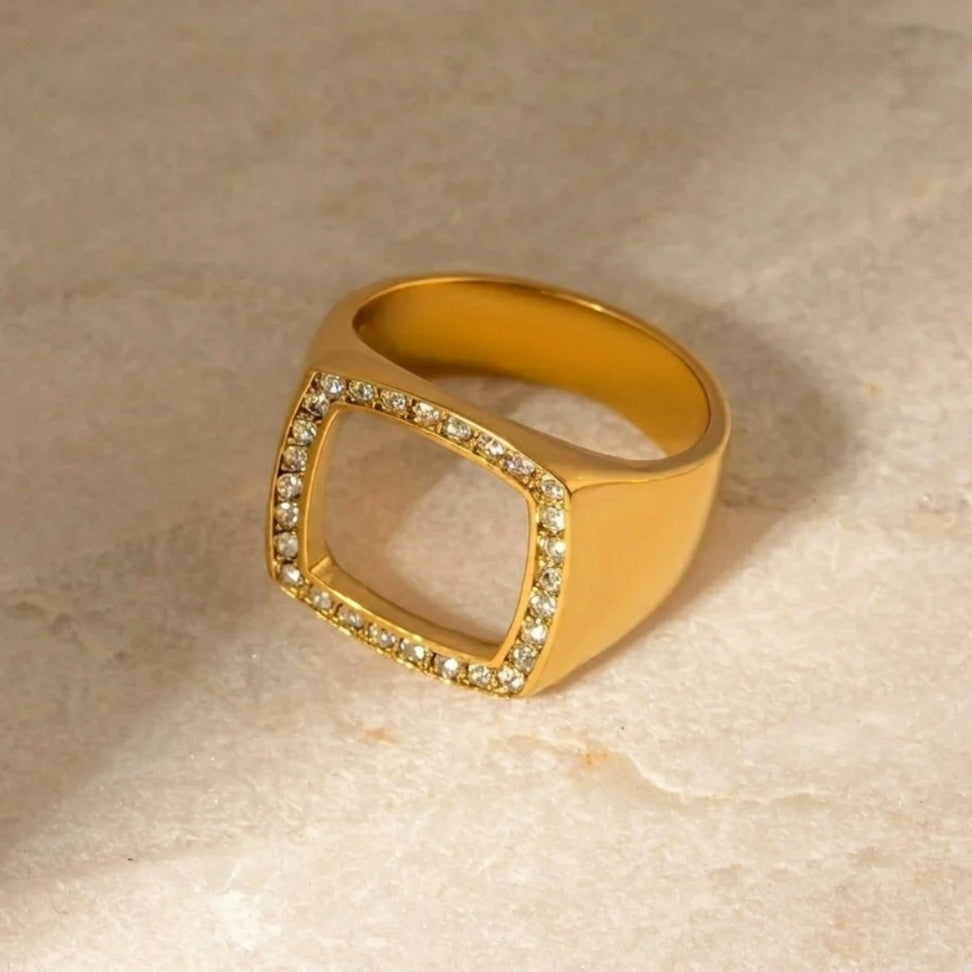 Chunky Gold Square Ring for Bold Modern Style