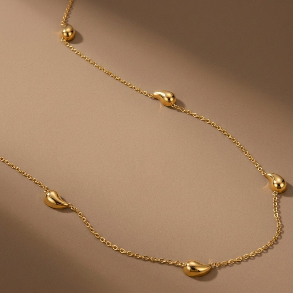 Gold Water Drop Necklace for Effortless Chic Vibes
