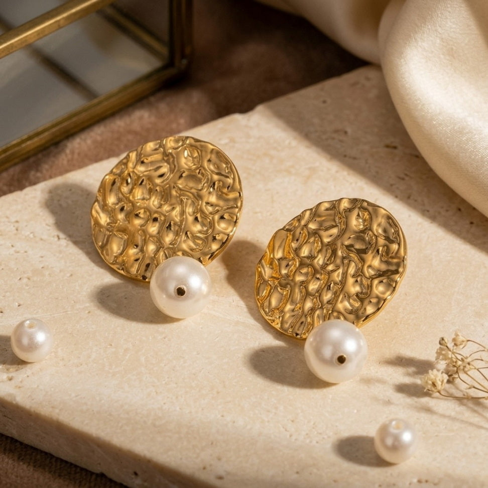 Retro Gold Hammered Pearl Earrings for Vintage Vibes