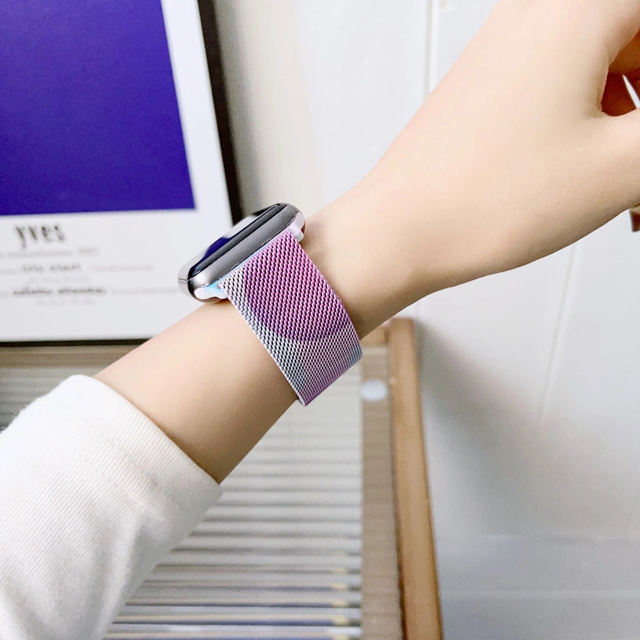 Magnetic Milanese Loop Strap for Apple Watch